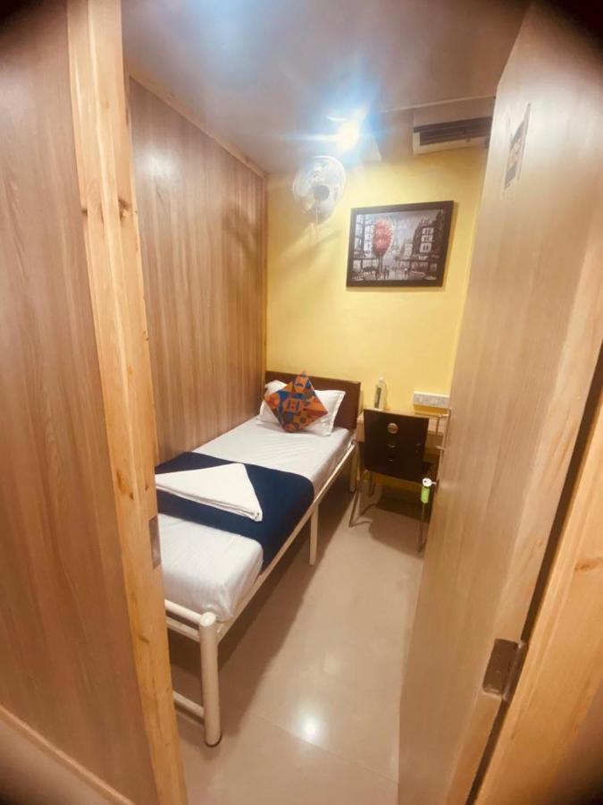 Royal Cabin Stay Bombay Eksteriør billede